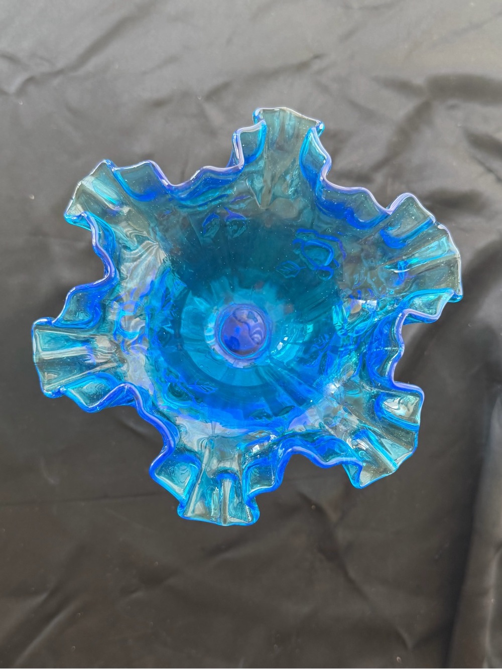 Fenton Cabbage Ruffled Blue Candy Dish - Picture 2 of 5